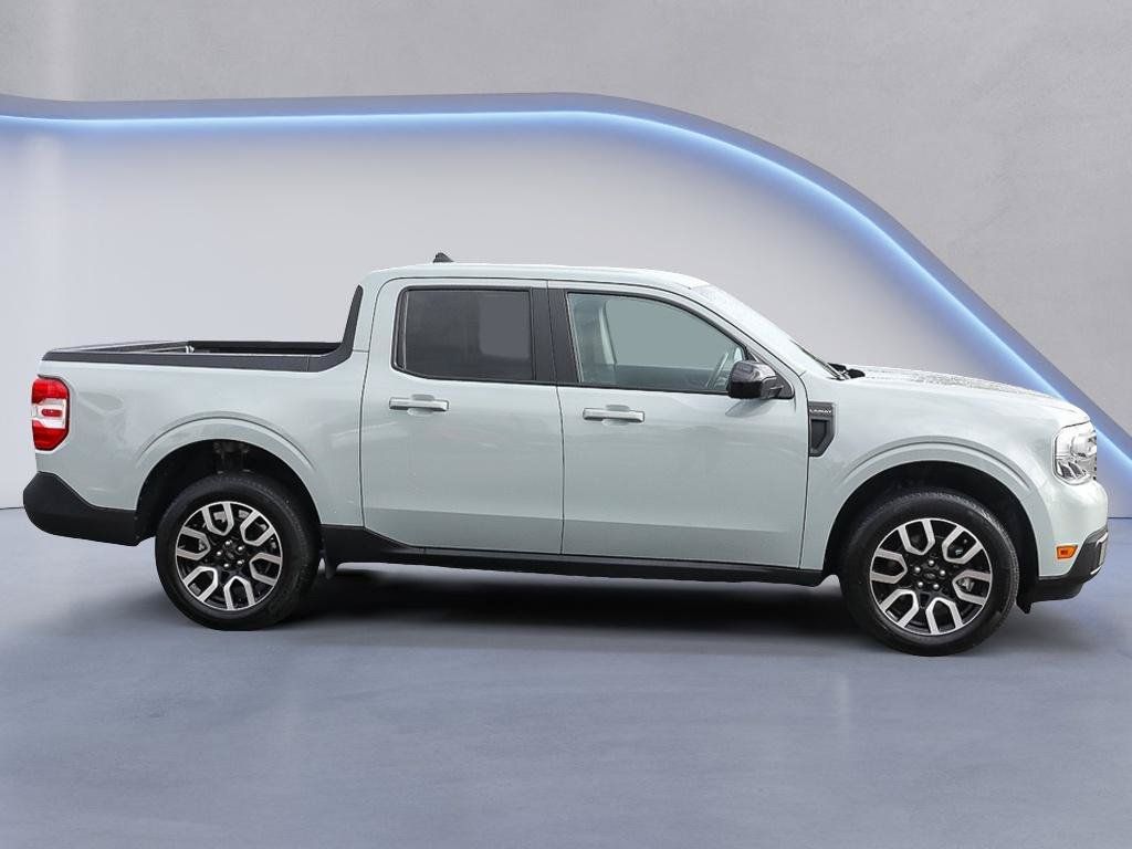 Used 2024 Ford Maverick Lariat FWD image 9