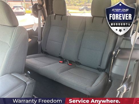 Used 2025 Jeep Wrangler Sport AWD/4WD image 12