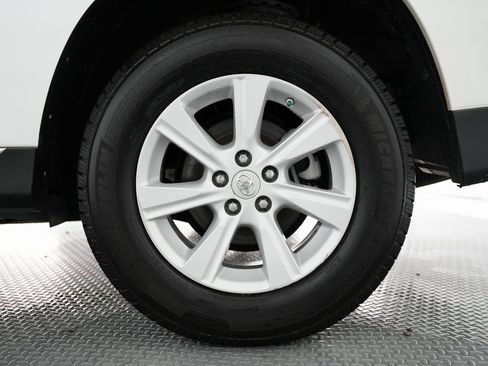 Used 2013 Toyota Highlander SE image 63