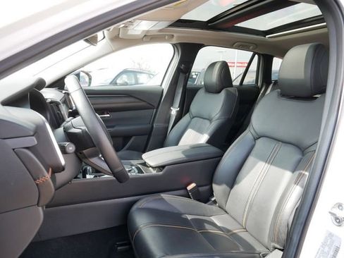 Used 2025 MAZDA CX-50 AWD 2.5 S w/ Premium Plus Pkg image 15