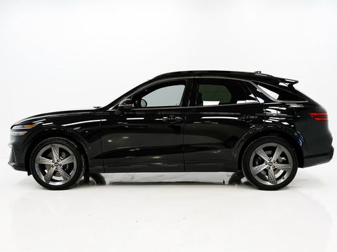 Used 2025 Genesis GV70 3.5T Sport w/ Sport Prestige Package image 31