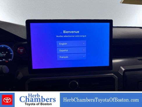Used 2025 Toyota Tacoma TRD Sport w/ TRD Sport Upgrade Package AWD/4WD image 15