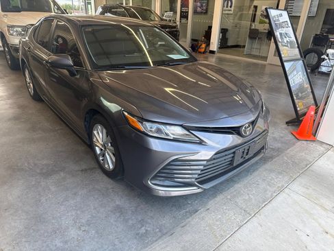 Used 2023 Toyota Camry LE w/ Protection Package (Q2) (TMS) FWD image 7
