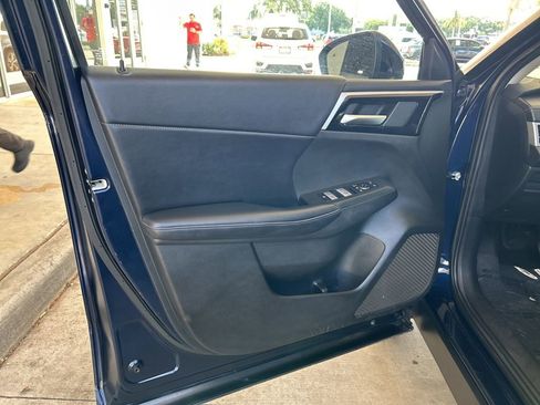 Used 2024 Mitsubishi Outlander SE AWD/4WD image 38
