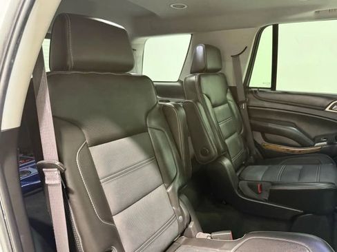 Used 2015 GMC Yukon Denali w/ Premium Package image 29