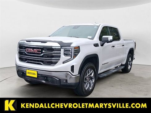 Used 2023 GMC Sierra 1500 SLT image 1