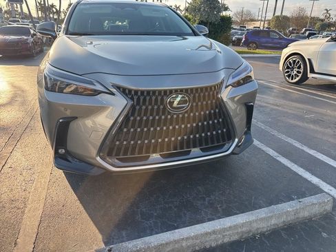 Used 2025 Lexus NX 350 AWD w/ Accessory Package (Z1) image 7