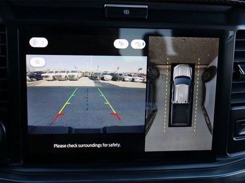 New 2026 Ford F250 Lariat w/ Black Appearance Package image 15