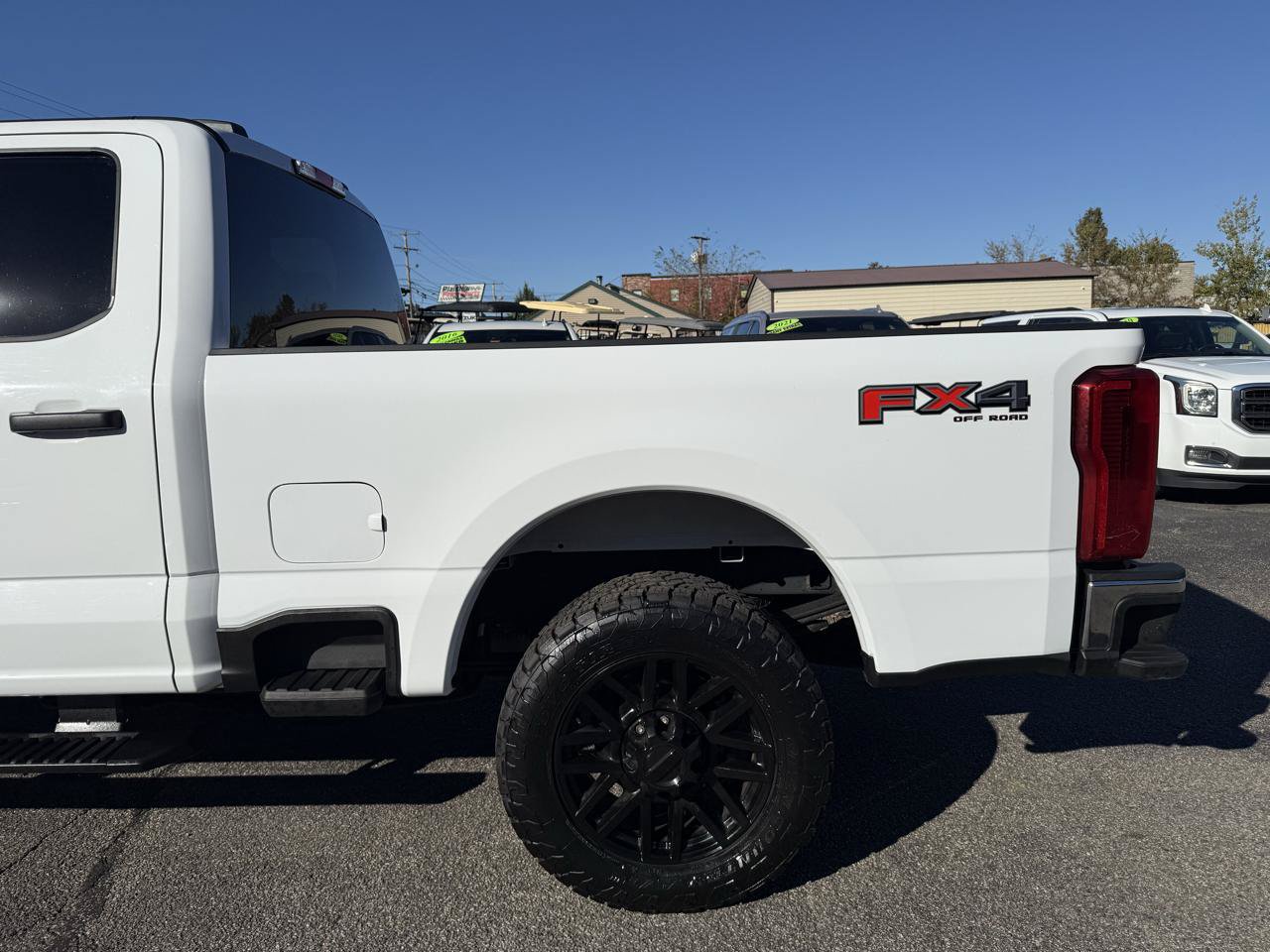 Used 2024 Ford F250 XLT w/ FX4 Off-Road Package AWD/4WD image 7