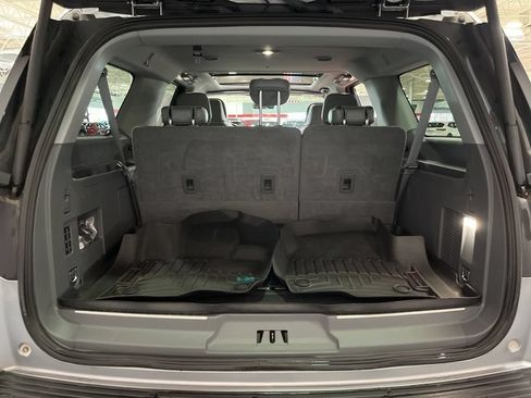 Used 2021 Lincoln Navigator L Reserve w/ Luxury Package AWD/4WD image 7