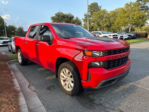 Used 2021 Chevrolet Silverado 1500 Custom RWD image 2