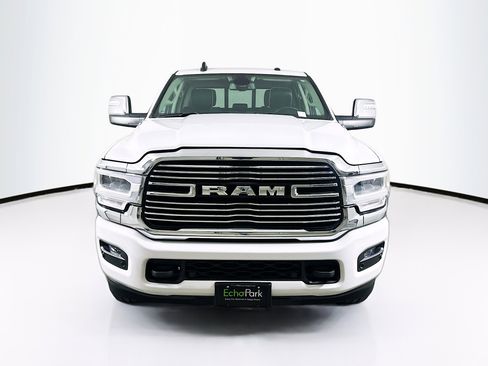 Used 2024 RAM 2500 Laramie image 2