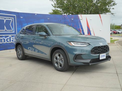 New 2027 Honda HR-V LX image 3