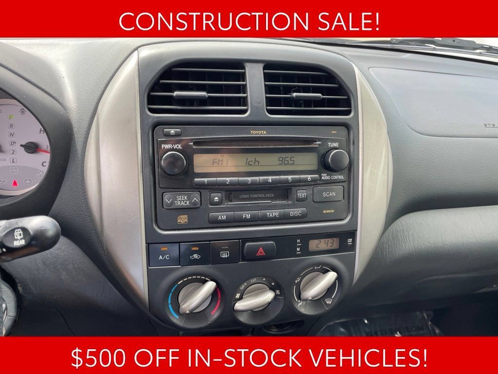 Used 2004 Toyota RAV4 4WD image 20