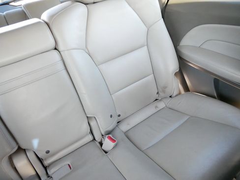 Used 2011 Acura MDX w/ Technology Package image 14