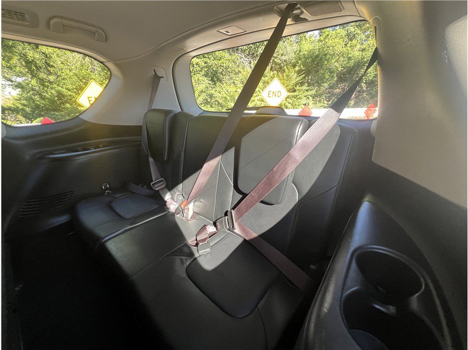 Used 2019 Nissan Armada SL w/ Premium Package AWD/4WD image 16