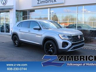 New 2025 Volkswagen Atlas Cross Sport SE image 1