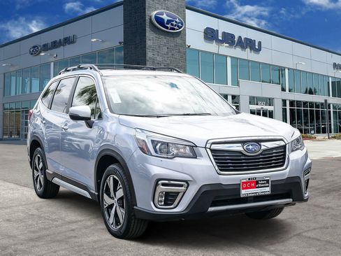 Used 2019 Subaru Forester Touring w/ Popular Package #3 AWD/4WD image 3