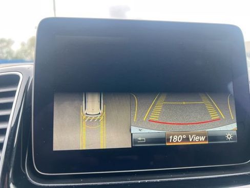 Used 2018 Mercedes-Benz GLS 450 4MATIC image 16