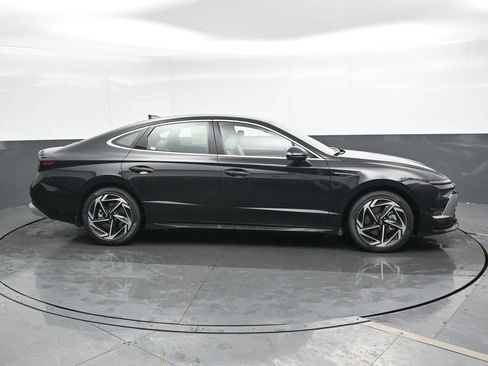 New 2026 Hyundai Sonata SEL AWD/4WD image 3