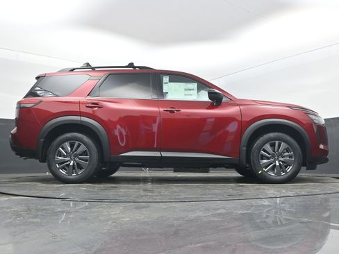 New 2026 Nissan Pathfinder SV FWD image 30
