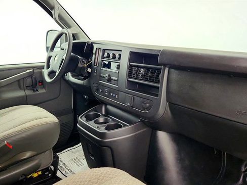 Used 2024 Chevrolet Express 2500 w/ Driver Convenience Package image 25