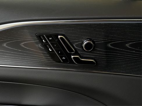 New 2026 Cadillac Lyriq Sport RWD image 29