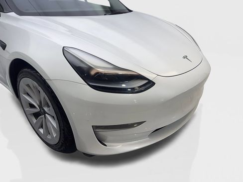 Used 2023 Tesla Model 3 Standard Range RWD image 17
