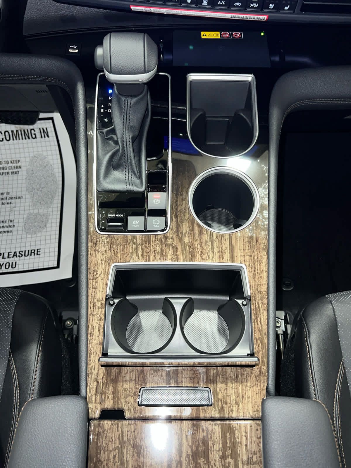 New 2026 Toyota Sienna Limited AWD/4WD image 27
