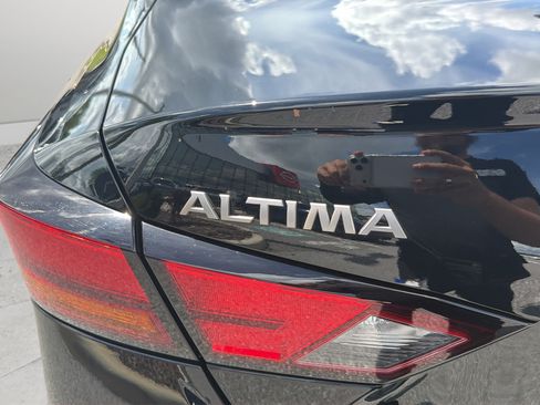 Certified 2025 Nissan Altima 2.5 S FWD image 45