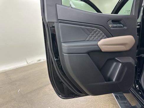 New 2026 GMC Canyon Denali image 27