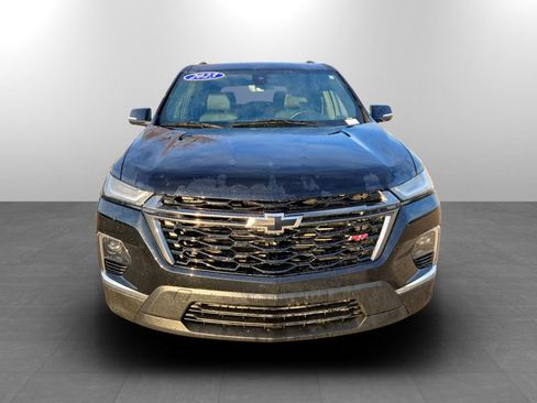 Used 2023 Chevrolet Traverse RS w/ LPO, Floor Liner Package image 4