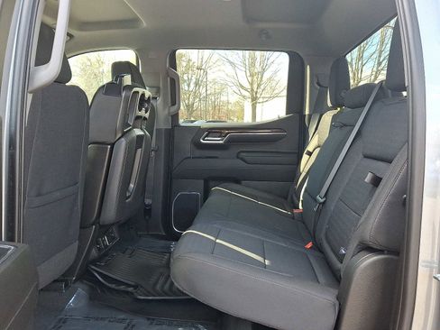 Certified 2023 GMC Sierra 1500 Elevation image 12