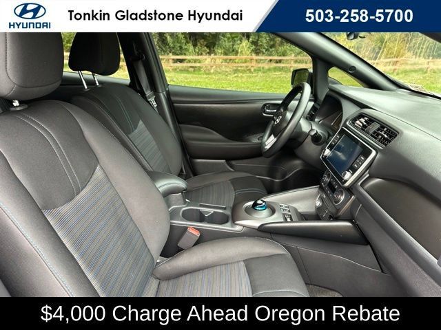 Used 2025 Nissan Leaf S FWD image 25