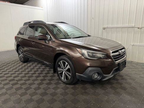 Used 2019 Subaru Outback 2.5i Limited AWD/4WD image 21