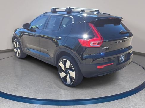 Used 2023 Volvo XC40 Recharge Ultimate w/ Protection Package Premier AWD/4WD image 8
