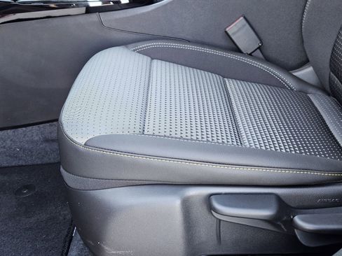 New 2026 Chevrolet Trax LT image 25