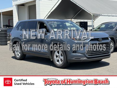 Certified 2025 Toyota Grand Highlander FWD image 1