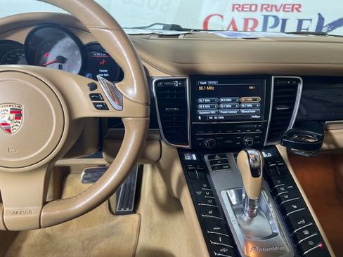 Used 2011 Porsche Panamera S RWD image 17
