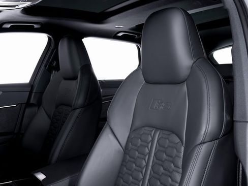 Used 2026 Audi RS 6 performance image 17