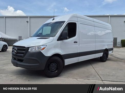 Used 2026 Mercedes-Benz Sprinter 2500 image 1
