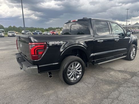 Used 2025 Ford F150 Lariat w/ Equipment Group 501A Mid AWD/4WD image 8