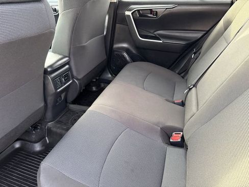 Used 2023 Toyota RAV4 LE FWD image 16