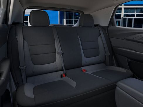 New 2026 Chevrolet TrailBlazer LT w/ LT Cold Weather Package FWD image 20