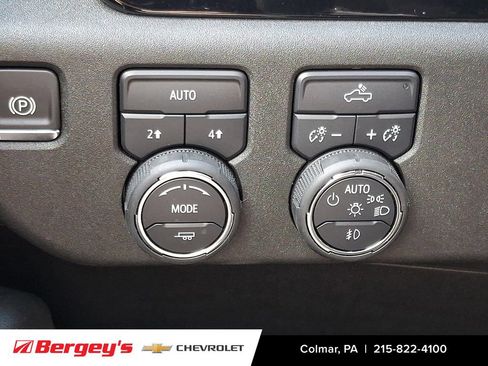 Certified 2025 Chevrolet Silverado 1500 RST w/ Convenience Package II AWD/4WD image 27