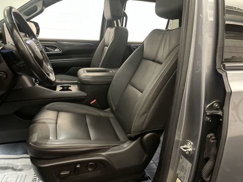 Used 2022 Chevrolet Tahoe RST w/ Luxury Package AWD/4WD image 14