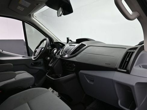 Used 2015 Ford Transit 150 XLT RWD image 33