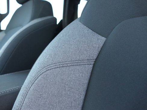 Used 2025 Ford Bronco Big Bend image 13