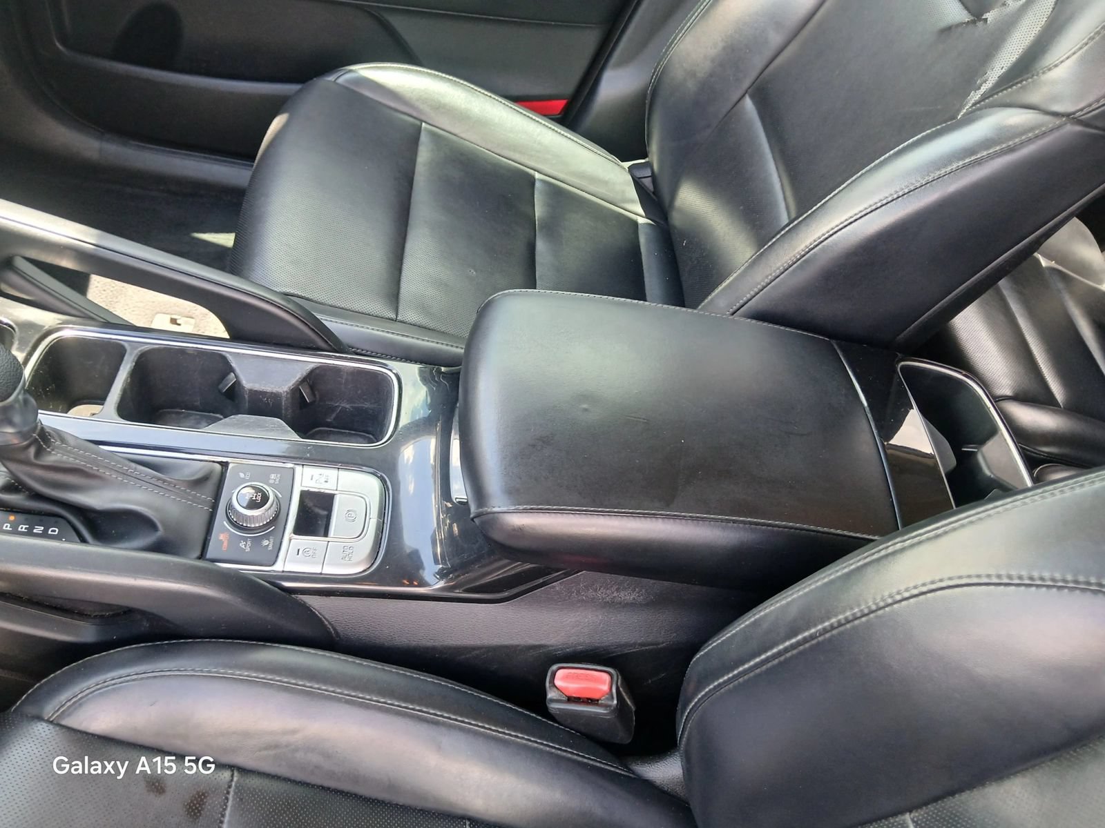 Used 2022 Kia Telluride LX AWD/4WD image 8