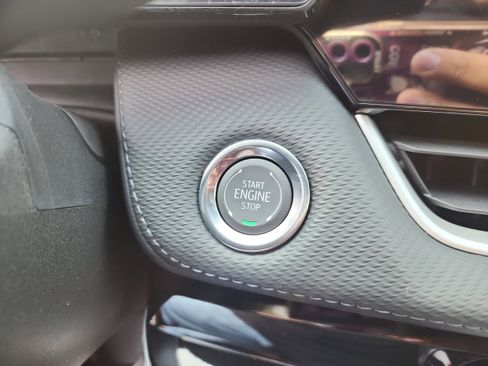 New 2026 Chevrolet Equinox LT w/ Convenience Package II image 30